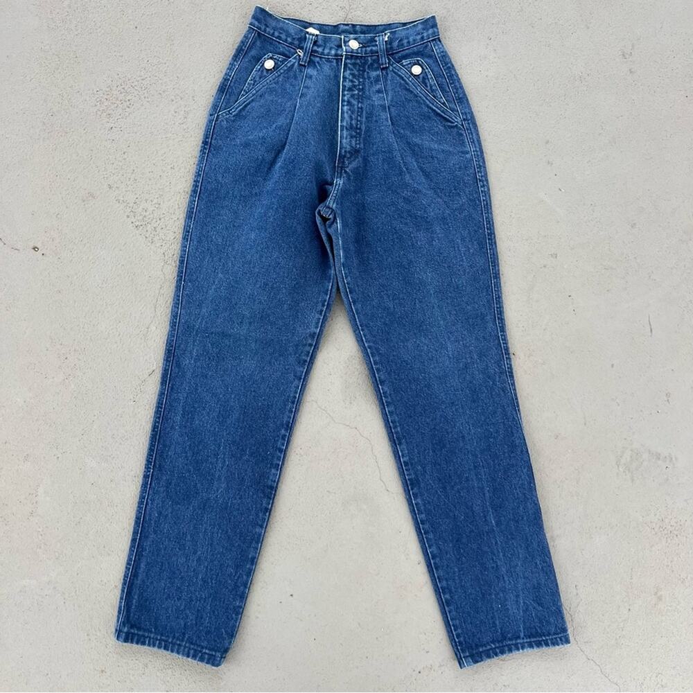 Vintage 80s Wrangler high rise pleated taper leg bareback trouser mom jeans